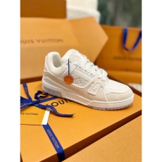 Louis Vuitton Trainer Sneaker